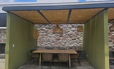 VENTA CASA EN ZIBATA QUERETARO A 3 MINUTOS DE UNIVERSIDAD ANAHUAC