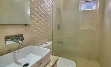 NINE BEDROOMS HOUSE AND LOT FOR SALE/RENT IN NAGELES CITY PAMPANGA