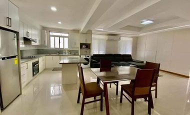 NINE BEDROOMS HOUSE AND LOT FOR SALE/RENT IN NAGELES CITY PAMPANGA