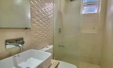 NINE BEDROOMS HOUSE AND LOT FOR SALE/RENT IN NAGELES CITY PAMPANGA