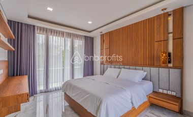 Luxury Living in Nusa Dua 4-Bedroom Completed Villa with Enclosed Living