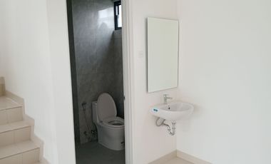 Disewakan Ruko Greenwich Business Park BSD City Tangerang Unit Baru Lokasi Nyaman Sangat Strategis