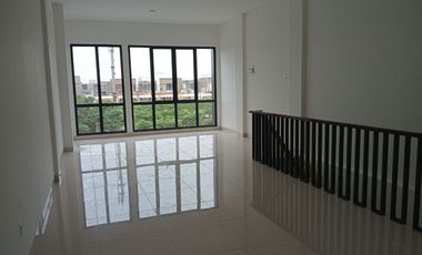 Disewakan Ruko Greenwich Business Park BSD City Tangerang Unit Baru Lokasi Nyaman Sangat Strategis