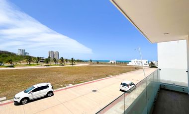 CASA EN VENTA EN RESIDENCIAL LAS OLAS
