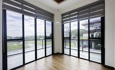 5BR SOUTH FORBES BALI MANSIONS Corner house and lot