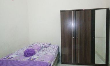 Kost Putri Dekat UNTAG Surabaya, Universitas Dr. Soetomo Surabaya, Marvell City Mall