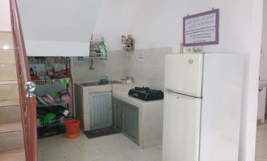 Kost Putri Dekat UNTAG Surabaya, Universitas Dr. Soetomo Surabaya, Marvell City Mall