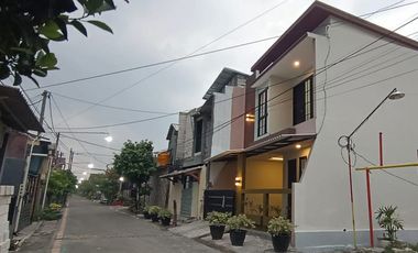 Rumah di Perum Menganti Permai 2 Lantai MODERN MINIMALIS