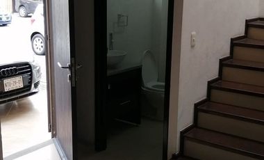 CASA CON JARDIN EN RENTA EN TOLUCA LAS MISIONES, FACIL SALIDA A CDMX