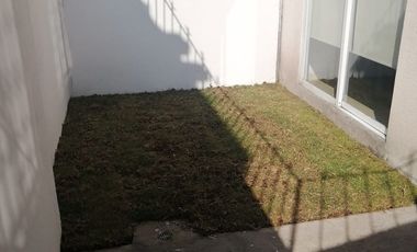 CASA CON JARDIN EN RENTA EN TOLUCA LAS MISIONES, FACIL SALIDA A CDMX