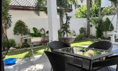 FIVE BEDROOMS HOUSE AND LOT FOR SALE IN AGELES CITY PAMPANGA