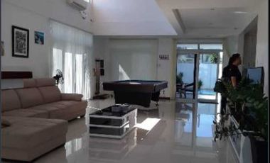 FIVE BEDROOMS HOUSE AND LOT FOR SALE IN AGELES CITY PAMPANGA