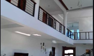 FIVE BEDROOMS HOUSE AND LOT FOR SALE IN AGELES CITY PAMPANGA