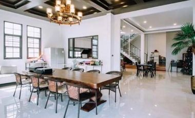 [Sale with Tenant] 3 Storey Detached House with Warehouse