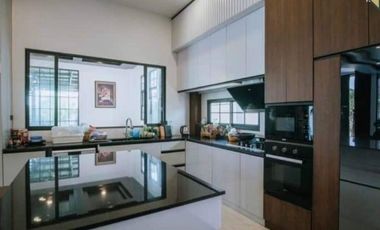 [Sale with Tenant] 3 Storey Detached House with Warehouse