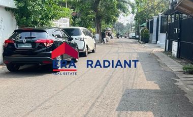 Rumah Mewah 2 Lantai Ada Kolam Renang di Jl. KPBD - Kebon Jeruk, Dekat Stasiun Kebayoran dan Mall Permata Hijau