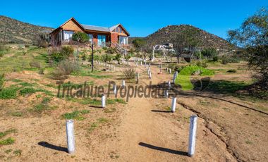 Venta de parcela de 5.000 m2 con casa amoblada, a 15 minutos de Ovalle. $ 65 millones
