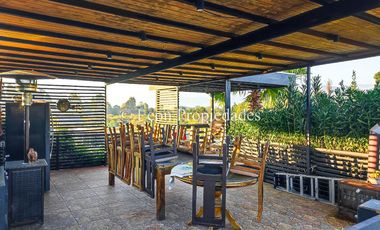 Se vende Gran casa en parcela, en prestigioso condominio, sector Los Naranjos, Curacaví.