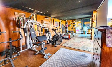 Se vende Gran casa en parcela, en prestigioso condominio, sector Los Naranjos, Curacaví.