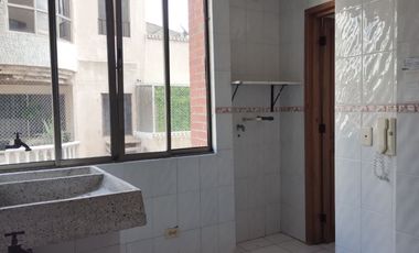 Apartamento en arriendo en Alto Prado.