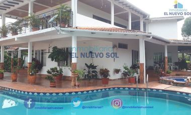 VENTA DE GRAN CASA CAMPESTRE  VIA PUERTO LOPEZ
