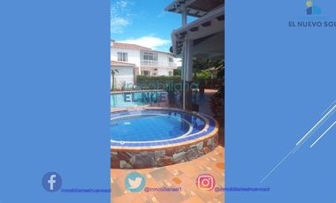 VENTA DE GRAN CASA CAMPESTRE  VIA PUERTO LOPEZ
