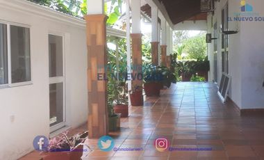 VENTA DE GRAN CASA CAMPESTRE  VIA PUERTO LOPEZ