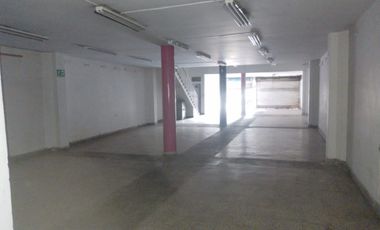 45262 Bodega en arriendo en el sector Parque Obrero