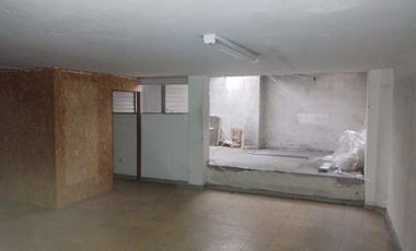 45262 Bodega en arriendo en el sector Parque Obrero