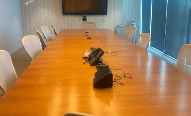 Venta de oficinas de Lujo en Vía Montejo, frente a Harbor