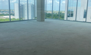 Venta de oficinas de Lujo en Vía Montejo, frente a Harbor