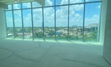 Venta de oficinas de Lujo en Vía Montejo, frente a Harbor