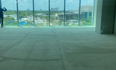 Venta de oficinas de Lujo en Vía Montejo, frente a Harbor