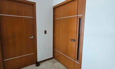 Las Cañadas Casa en Venta en Coto La Pradera con Elevador