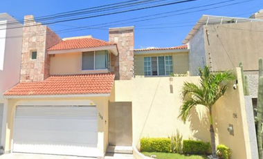 HERMOSA CASA MUY CERCA DE LA PLAYA EN VERACRUZ