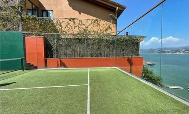 MAGNIFICA CASA EN RENTA CON ACCESO AL LAGO