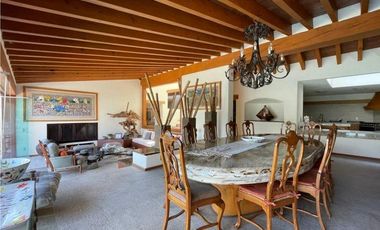 MAGNIFICA CASA EN RENTA CON ACCESO AL LAGO