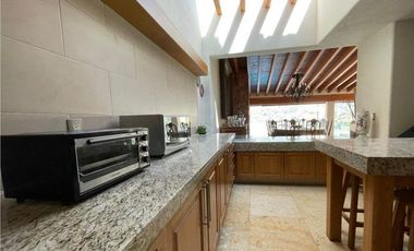 MAGNIFICA CASA EN RENTA CON ACCESO AL LAGO