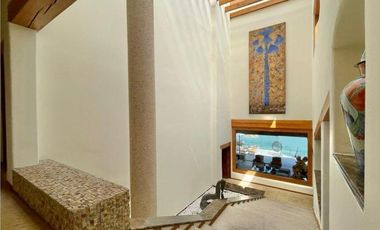 MAGNIFICA CASA EN RENTA CON ACCESO AL LAGO