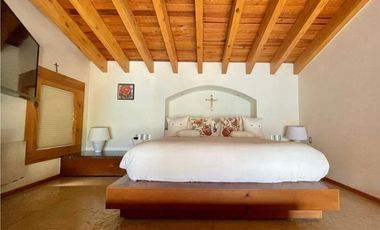MAGNIFICA CASA EN RENTA CON ACCESO AL LAGO