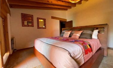 MAGNIFICA CASA EN RENTA CON ACCESO AL LAGO