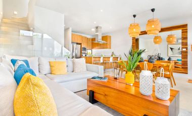 Casa con balcón, alberca común, Pre-construcción, Selvanova, Playa del Carmen
