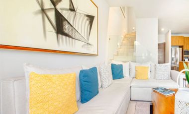Casa con balcón, alberca común, Pre-construcción, Selvanova, Playa del Carmen