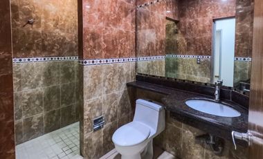 Casa en venta en Villas del Puerto, renovada y con terraza, en Puerto Vallarta