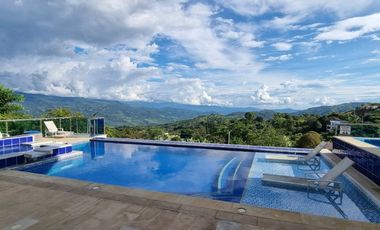 HERMOSA CASA FINCA LA MESA
