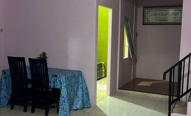Rumah 1,5 Lantai GKB Manyar Gresik