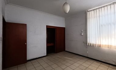 Casa en venta precio negociable en Av. Las Américas en colonia Andrade, León Guanajuato