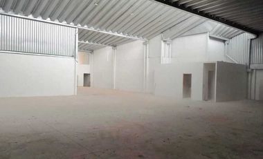 Excelente bodega totalmente remodelada en zona Santa Tere