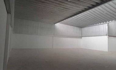 Excelente bodega totalmente remodelada en zona Santa Tere