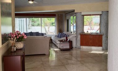 Hermosa casa en venta en condominio privado - Fracc. Colinas de Santa Fe, Xochitepec Mor.